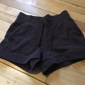 Lululemon sweatpants shorts in plum